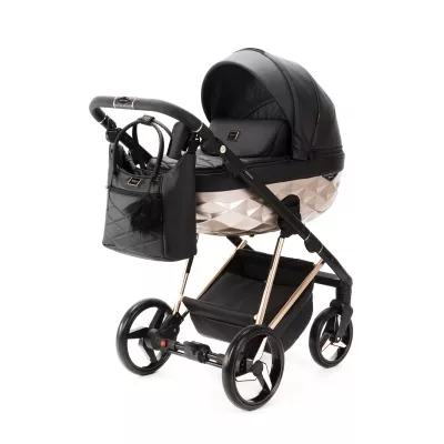 Коляска Adamex Quantum Star Deluxe 3 в 1, Q-STAR-101 Коляска Adamex Quantum Star Deluxe 3 в 1, Q-STAR-101