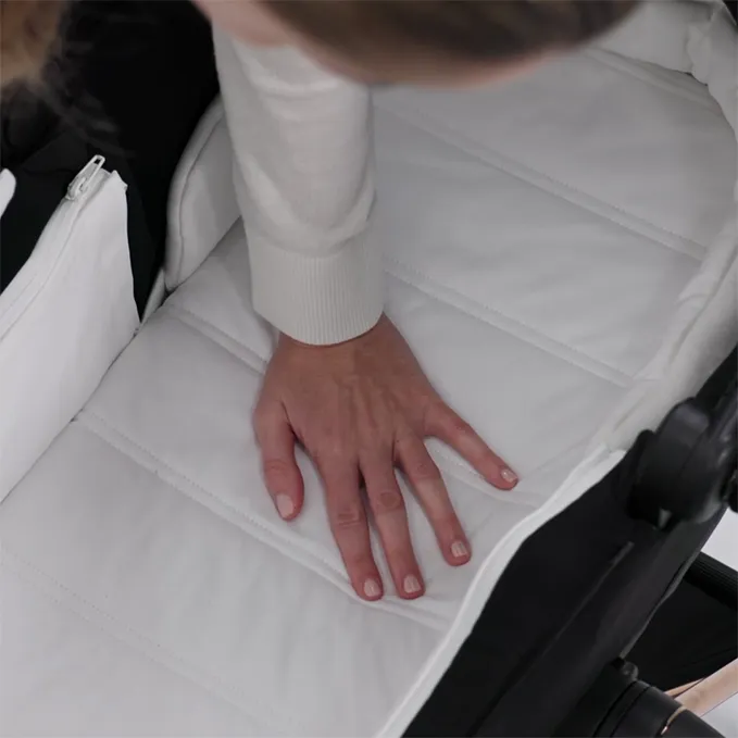 mios carry cot -11.webp