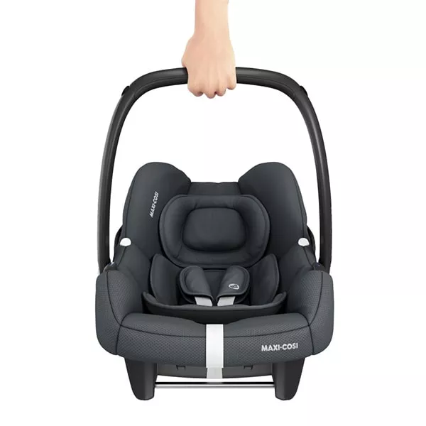 Удобное и легкое детское автокресло