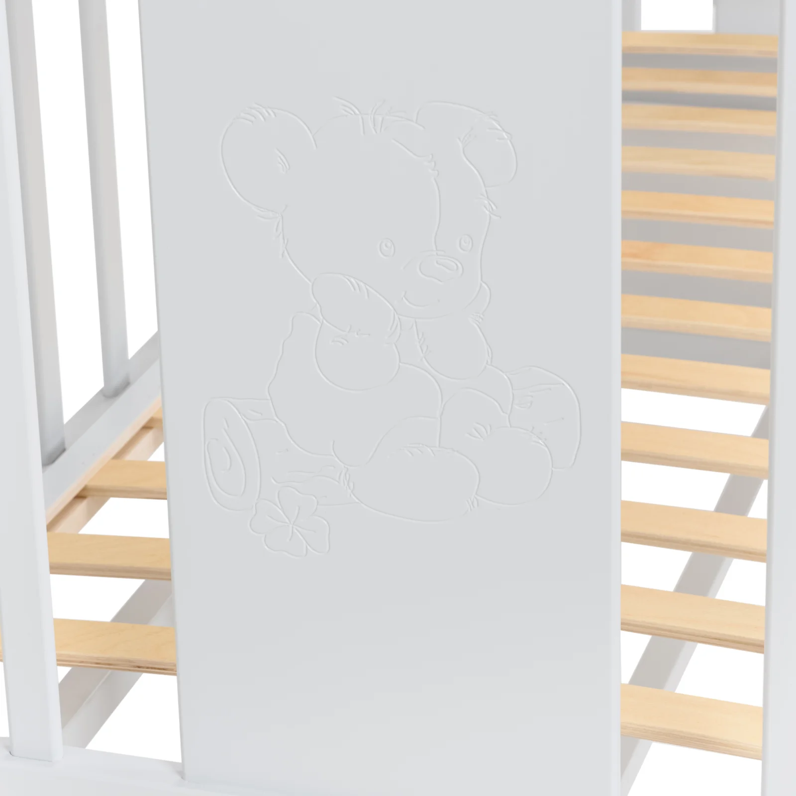 Авторский декор — рисунок мишки